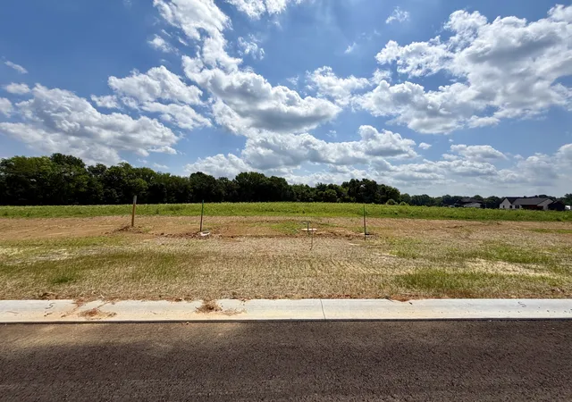 1st image of 13 Fawn Meadows, Clarksville, TN 37043 | MLS# 3255983