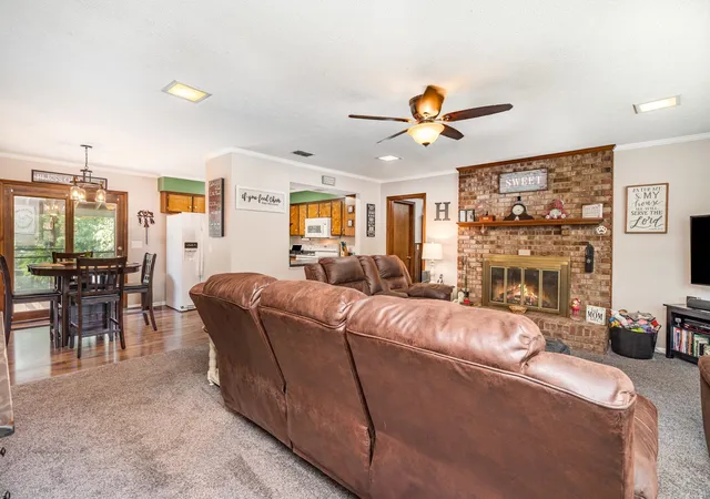 Photo 3 of Single family home for sale at 8049 New Chapel Rd, Springfield, TN 37172 | MLS# 3255922 | Listing updated on 2026-08-29