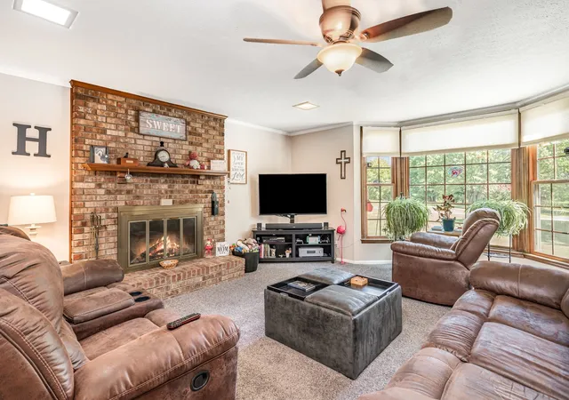 Photo 3 of Single family home for sale at 8049 New Chapel Rd, Springfield, TN 37172 | MLS# 3255922 | Listing updated on 2026-08-29