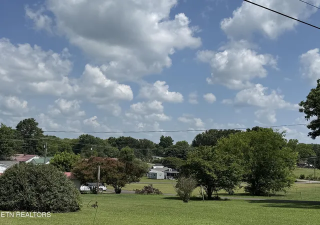 3rd image of 16 Saint Francis St, Englewood, TN 37329 | MLS# 3255918