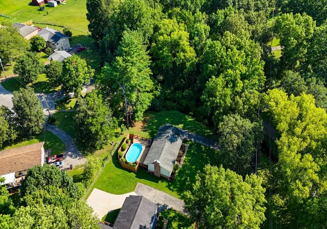 3rd image of 5911 Tyner Ln, Harrison, TN 37341 | MLS# 3256153
