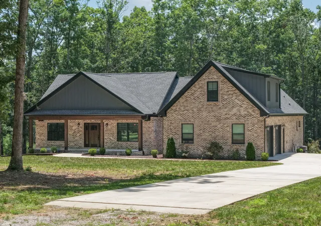 Homes for sale in Goodspring, TN | 2200 Little Texas Rd, Goodspring, TN 38460 | MLS# 3256670