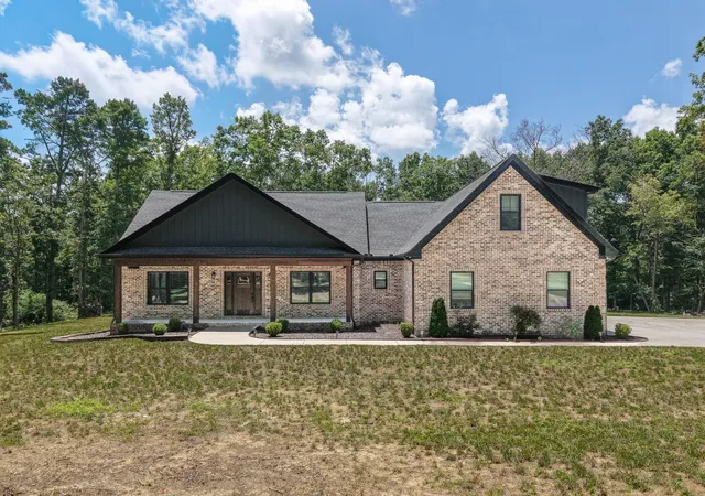 Homes for sale in Goodspring, TN | 2200 Little Texas Rd, Goodspring, TN 38460 | MLS# 3256670