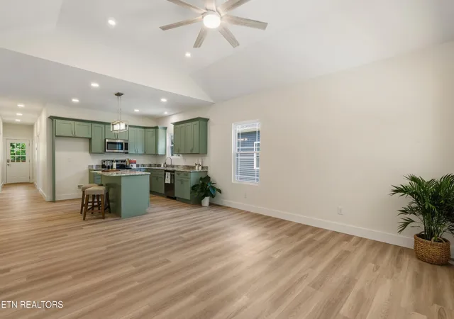 Photo 3 of Single family home for sale at 3442 Gap Rd, Knoxville, TN 37921 | MLS# 3528589 | Listing updated on 2026-08-31