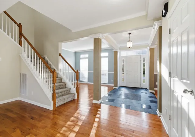 Photo 4 of Sale Pending at 1005 Valley Cvs Ct, Nashville, TN 37221 | MLS# 3256094 | Listing updated on 2026-09-02