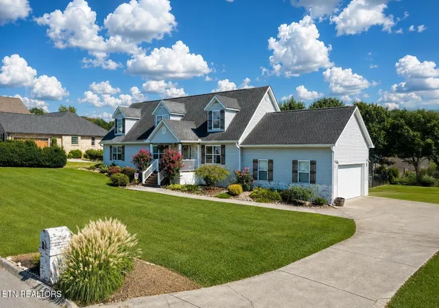 Photo 1 of Single family home for sale at 1961 Chelsea Jo Ln, Sevierville, TN 37876 | MLS# 3541977 | Listing updated on 2026-10-07