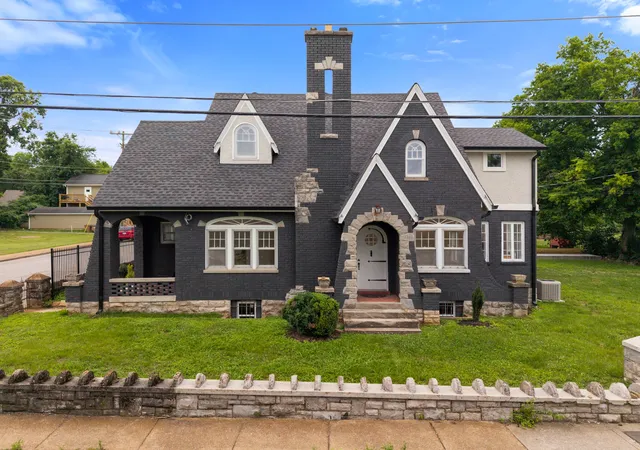 1st image of 1021 31st Ave N, Nashville, TN 37209 | MLS# 3260794