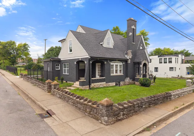 4th image of 1021 31St Ave N, Nashville, TN 37209 | MLS# 3260794