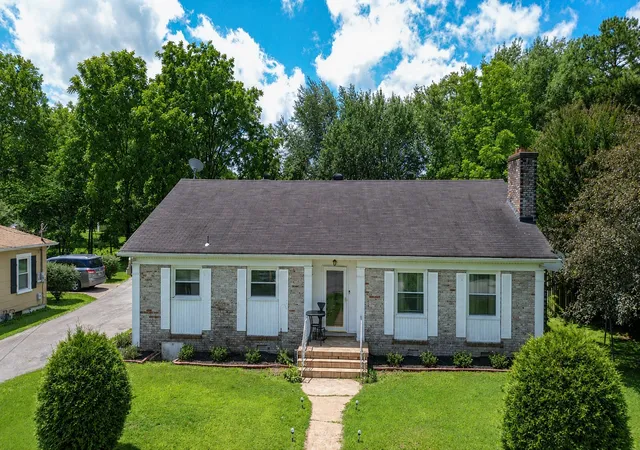 Homes for sale in Lawrenceburg, TN | 115 Debus St, Lawrenceburg, TN 38464 | MLS# 3256601