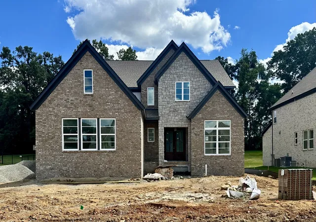 Homes for sale in Fairview, TN | 7291 Orrinshire Dr, Fairview, TN 37062 | MLS# 3256136
