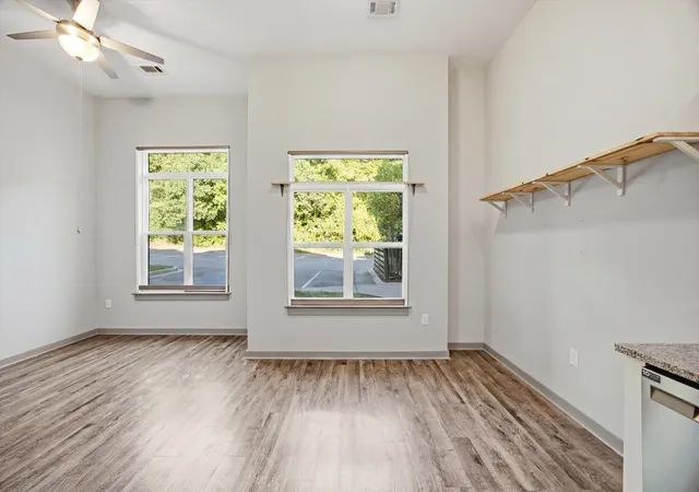 5th image of 782 Riverfront Parkway #111, Chattanooga, TN 37402 | MLS# 3256139