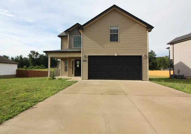 2nd image of 1580 Variance Dr, Clarksville, TN 37042 | MLS# 3256186