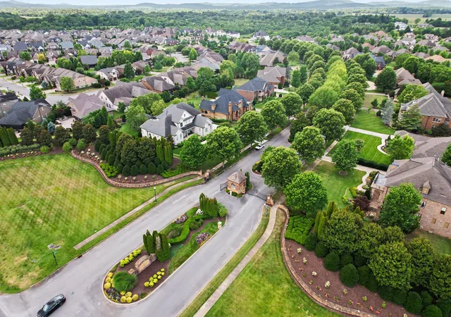 2nd image of 1929 Fairhaven Ln, Murfreesboro, TN 37128 | MLS# 3256242