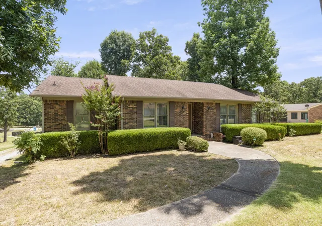 Homes for sale in Lebanon, TN | 201 Lei Lani Dr, Lebanon, TN 37087 | MLS# 3260367