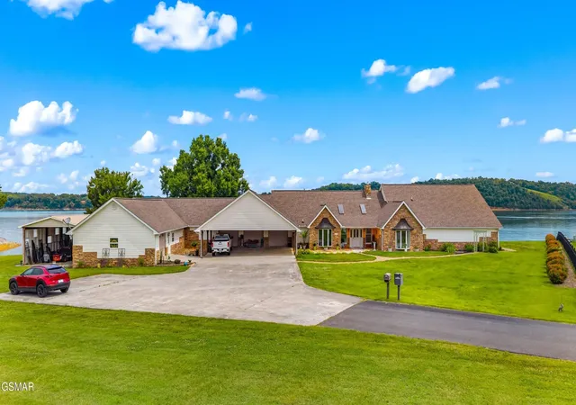1st image of 829 Tucker Pl Way, Dandridge, TN 37725 | MLS# 3299398