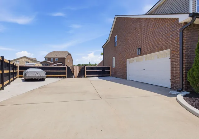 Photo 3 of Single family home for sale at 1507 Tara Ct, Lebanon, TN 37087 | MLS# 3256252 | Listing updated on 2026-09-22