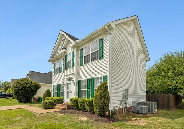 Homes for sale in Thompsons Station, TN | 1110 Mcdonough Cir, Thompsons Station, TN 37179 | MLS# 3262171
