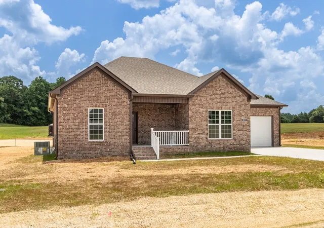 Single family home for sale at 2017 Wista Way, Lewisburg, TN 37091 | MLS# 3259820