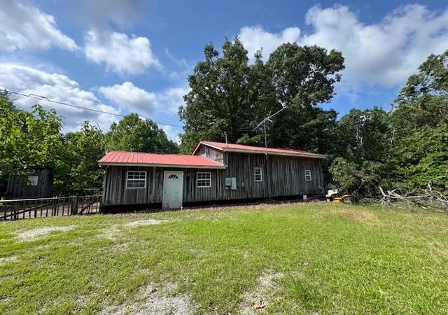 Homes for sale in Nunnelly, TN | 8062 Frame Hollow Rd, Nunnelly, TN 37137 | MLS# 3256424