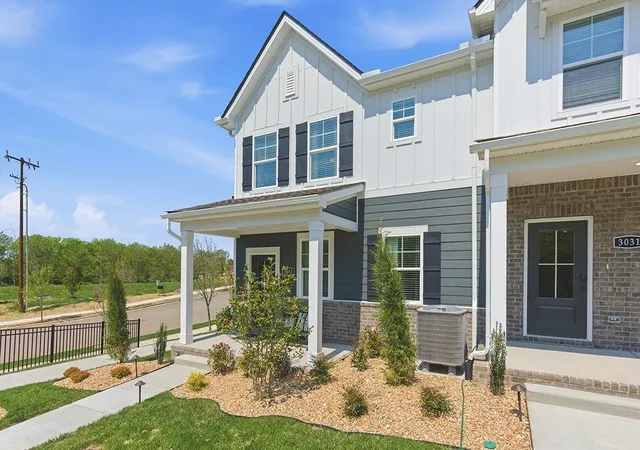 Homes for sale in Nashville, TN | 3019 Stokers Ln, Nashville, TN 37218 | MLS# 3256448