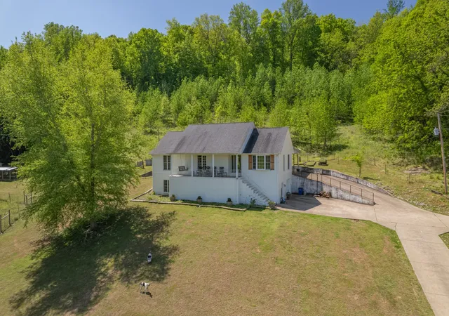 Homes for sale in Prospect, TN | 3310 Dog Branch Rd, Prospect, TN 38477 | MLS# 3256510