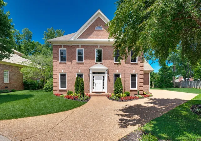 1st image of 1605 Ardenwood Ct, Nashville, TN 37215 | MLS# 3256515