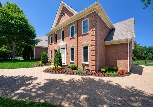 3rd image of 1605 Ardenwood Ct, Nashville, TN 37215 | MLS# 3256515