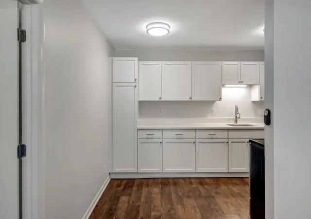 Photo 4 of Condo for sale at 3600 Hillsboro Pike #E6, Nashville, TN 37215 | MLS# 3262911 | Listing updated on 2026-08-20