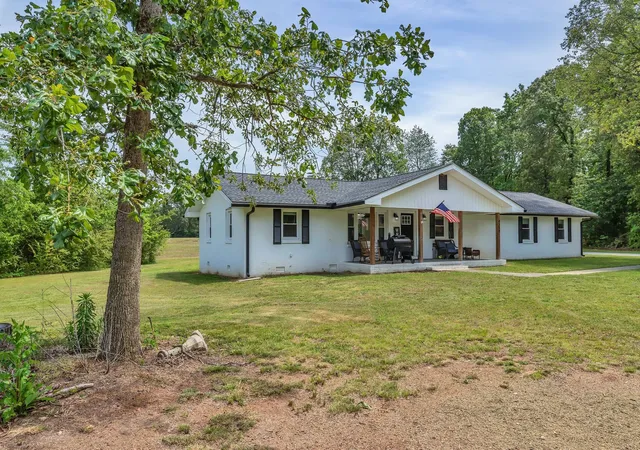 2nd image of 4358 New Manchester Hwy, Tullahoma, TN 37388 | MLS# 3256498