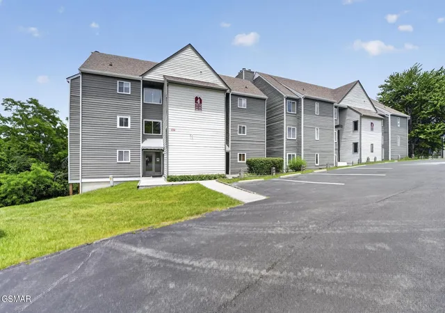 1st image of 1260 Ski View Dr #APT 4302, Gatlinburg, TN 37738 | MLS# 3278416