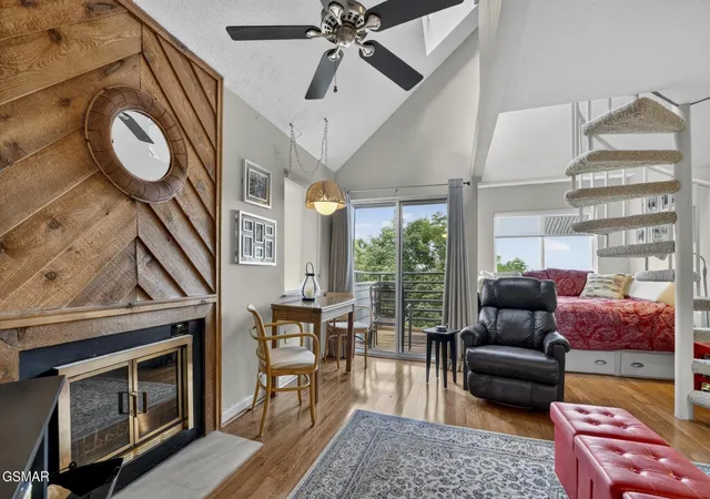3rd image of 1260 Ski View Dr #APT 4302, Gatlinburg, TN 37738 | MLS# 3278416