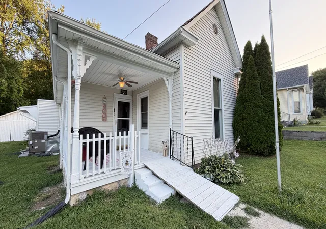 Homes for sale in Franklin, KY | 203 Montague St, Franklin, KY 42134 | MLS# 3256647