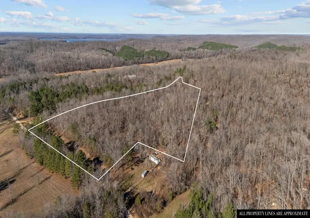 Photo 1 of Land for sale at 0 Roberts Crk Rd, Waverly, TN 37185 | MLS# 3256532 | Listing updated on 2026-08-24