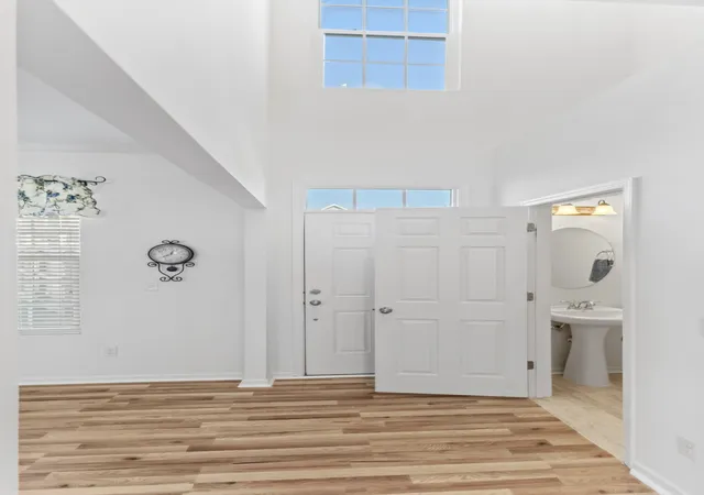 Photo 3 of Single family home for sale at 1057 Countess Ln, Spring Hill, TN 37174 | MLS# 3256545 | Listing updated on 2026-07-11