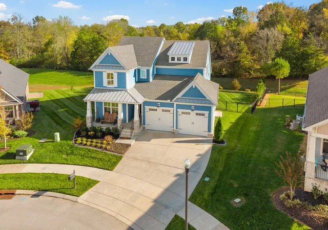 1st image of 3006 Hedgelawn Dr, Lebanon, TN 37090 | MLS# 3259804