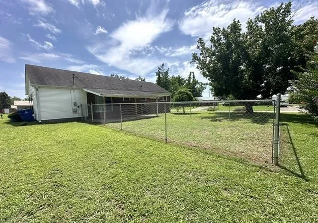 Homes for sale in Savannah, TN | 15 Pine St, Savannah, TN 38372 | MLS# 3256564