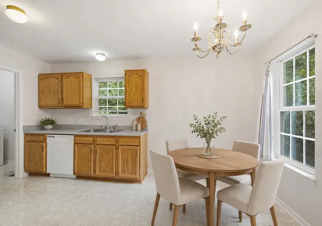 Photo 3 of Single family home for sale at 958 Jordan Cir, White Bluff, TN 37187 | MLS# 3258328 | Listing updated on 2026-09-22