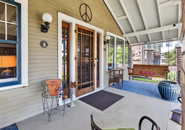 Homes for sale in Fayetteville, TN | 203 Maple St E, Fayetteville, TN 37334 | MLS# 3260428