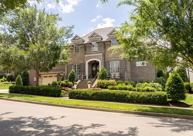 Photo 2 of Single family home for sale at 1547 Championship Blvd, Franklin, TN 37064 | MLS# 3500825 | Listing updated on 2026-09-15