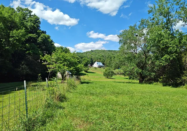 Homes for sale in Watertown, TN | 2770 Beech Log Rd, Watertown, TN 37184 | MLS# 3259819