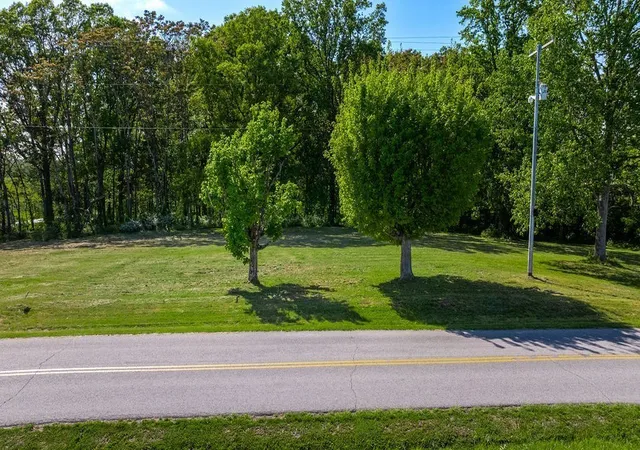 Homes for sale in Portland, TN | 101 Riggs Rd, Portland, TN 37148 | MLS# 3259902