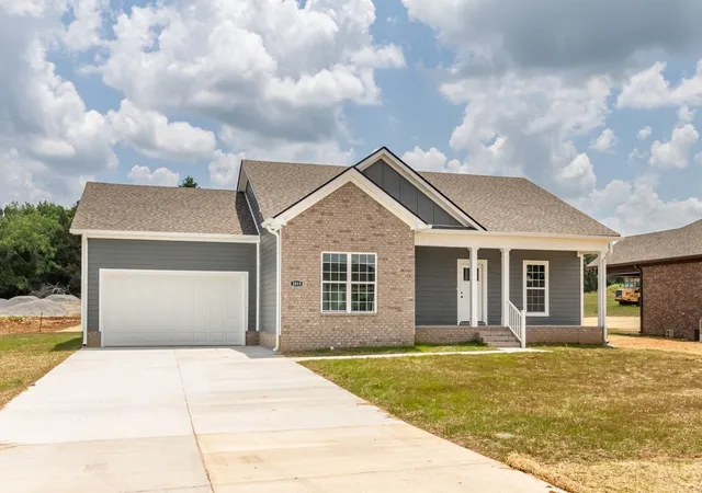 Photo 2 of Single family home for sale at 2015 Wista Way, Lewisburg, TN 37091 | MLS# 3259803 | Listing updated on 2026-09-21