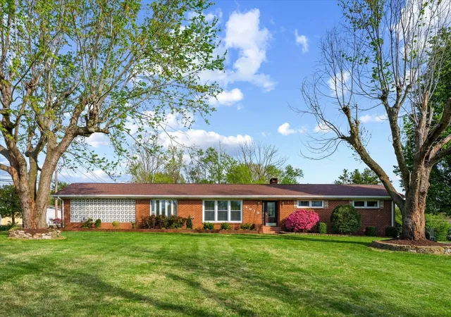 2nd image of 4018 Trotwood Ave, Columbia, TN 38401 | MLS# 3259956