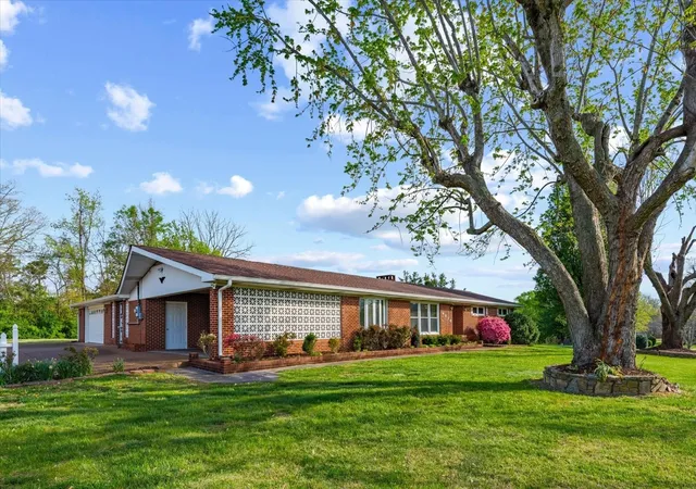 3rd image of 4018 Trotwood Ave, Columbia, TN 38401 | MLS# 3259956