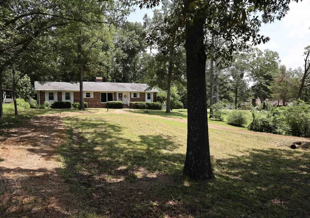 Homes for sale in Crump, TN | 415 Lew Wallace Rd, Crump, TN 38327 | MLS# 3258344