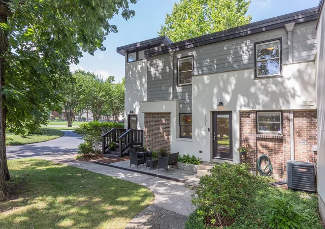 Photo 2 of Townhouse for sale at 940 Gale Ln #101, Nashville, TN 37204 | MLS# 3260147 | Listing updated on 2026-09-07