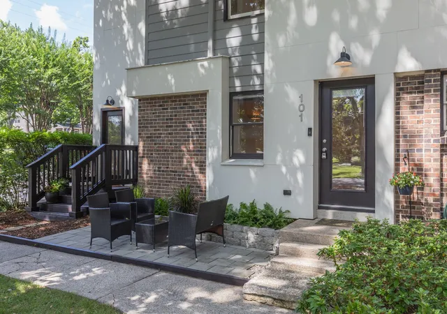 Photo 3 of Townhouse for sale at 940 Gale Ln #101, Nashville, TN 37204 | MLS# 3260147 | Listing updated on 2026-09-07