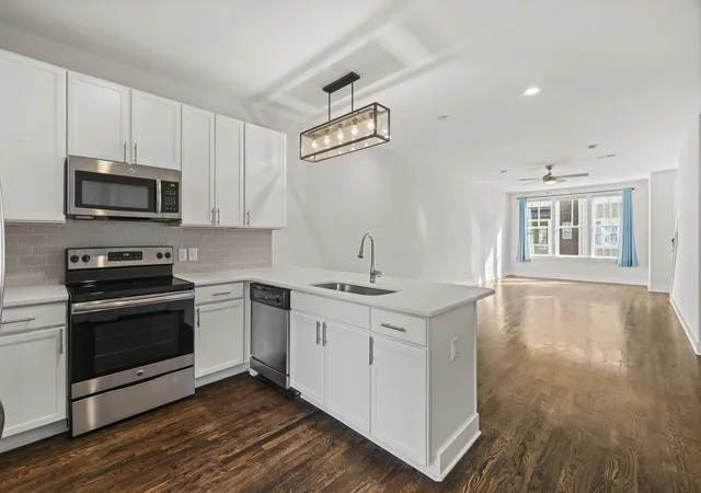 Photo 1 of Townhouse for sale at 207 Porter Village Cir, Nashville, TN 37206 | MLS# 3304650 | Listing updated on 2026-09-07