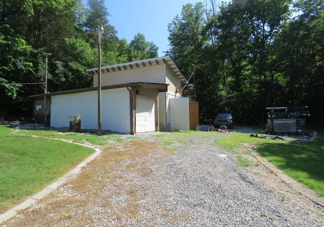 2nd image of 1757 Wet Mill Creek Rd, Celina, TN 38551 | MLS# 3260085