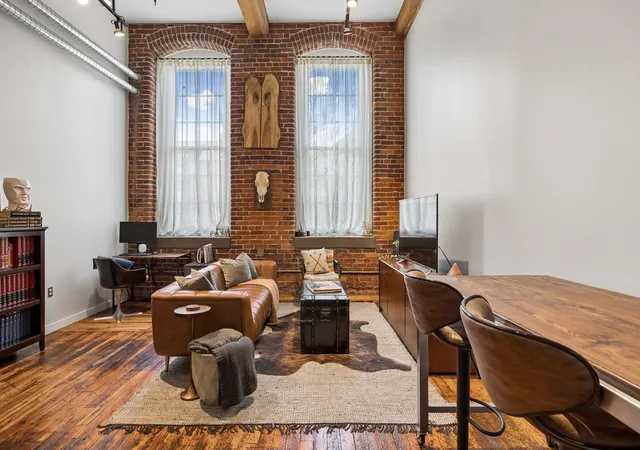 Photo 2 of Single family home for sale at 1350 Rosa L Parks Blvd #335, Nashville, TN 37208 | MLS# 3259783 | Listing updated on 2026-08-20